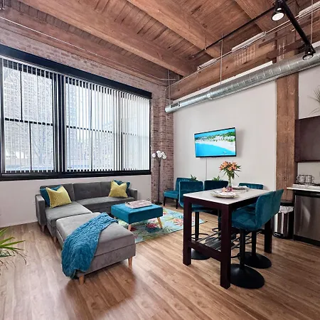 Luxery Stay Chicago - Themed Units! Close To Downtown, Mccormick Place & Wintrust Arena
